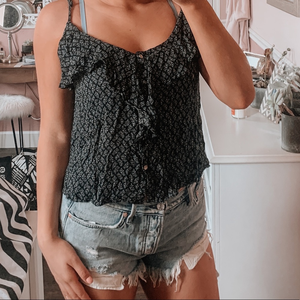 Button tank top